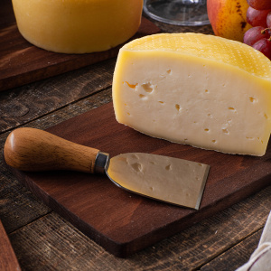 Сыр Качотта: история, как готовят, к чему подходит, калорийность и польза